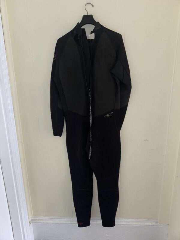 Xl 3/2 wetsuit $99