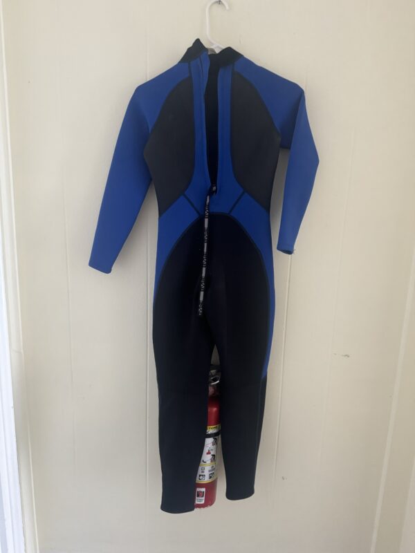 Junior wetsuit size 12 $49